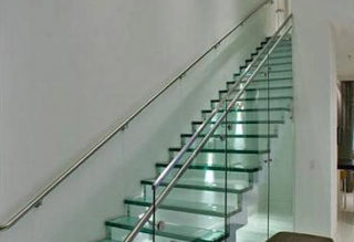 MKM Glass Design Studio Ltd. - Glastreppe